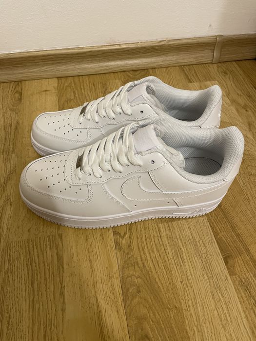 Air Force 1 low albi