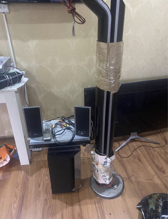 Домашний кинотеатр и караоке .