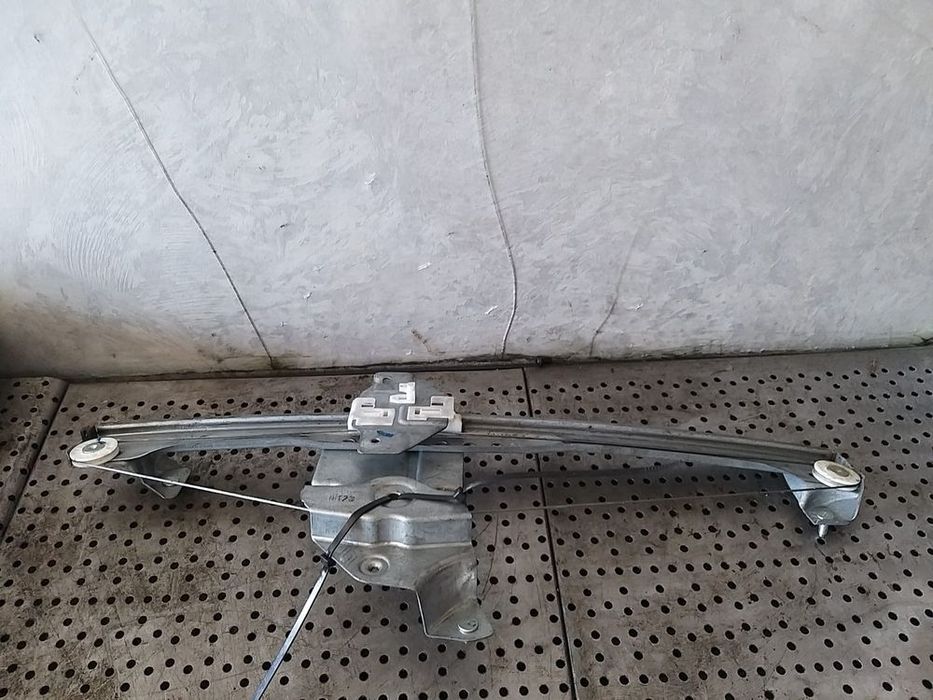 Macara geam electric stanga fata renault express 2022 807211445r