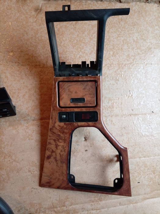 На BMW e39 запчасти