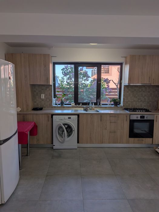 Închiriere casa comuna Berceni