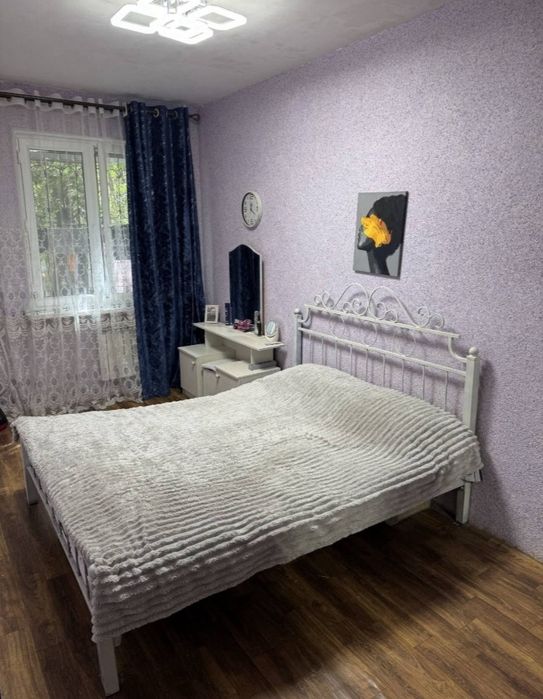 ЭКО базар Феруза Геникология. Срочно продаётся 2х комнатная квартира