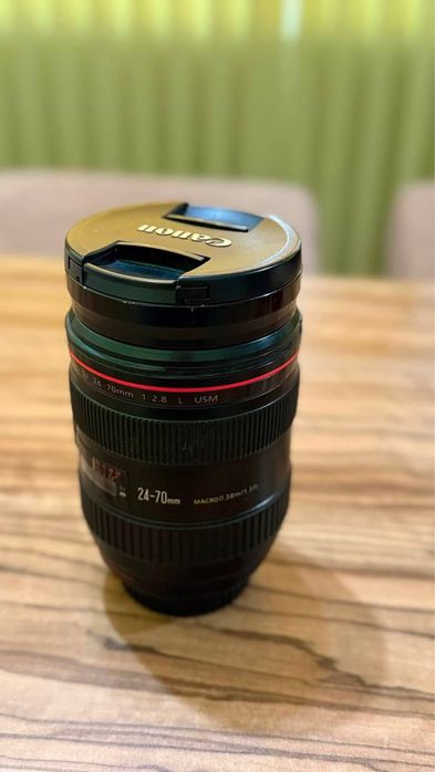 Canon EF 24-70mm f/2.8L USM