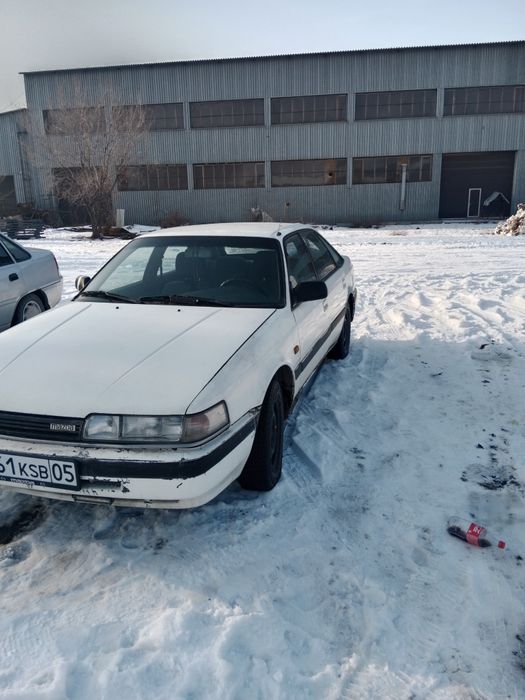 Продам Mazda 626 90г.
