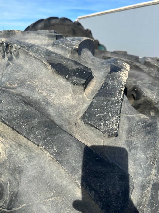 cauciucuri sh 16.9 R30 Semperit