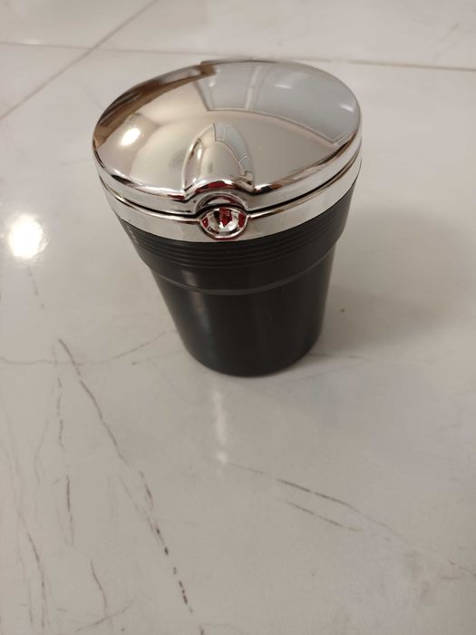 Пепелник за автомобил, преносим пепелник