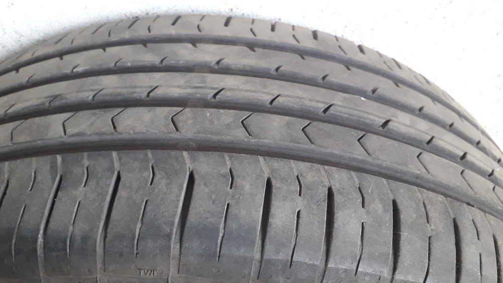 Гуми 205/55 R16 Continental Летни
