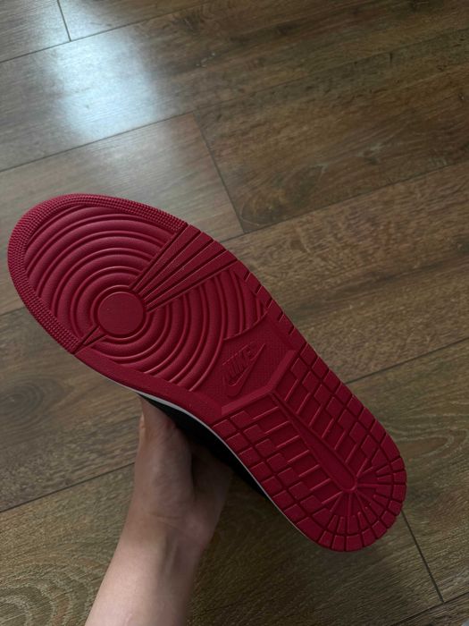 новые кроссовки Nike Jordan Access