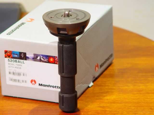 Adaptor trepied Manfrotto 520 HALF BALL / 520BALL