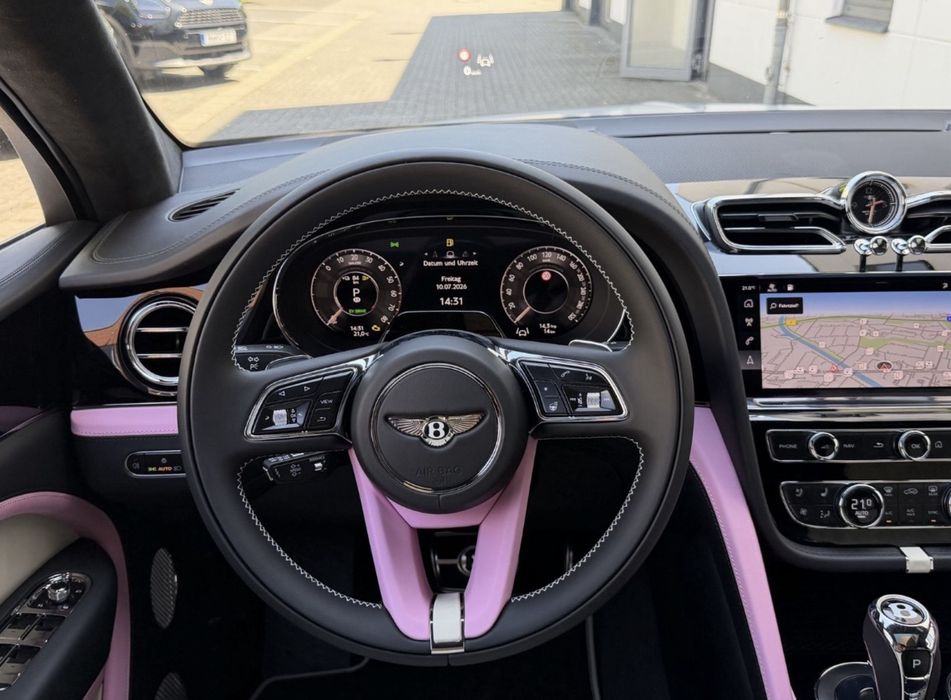 Bentley Bentayga Hybrid Artenara Edition