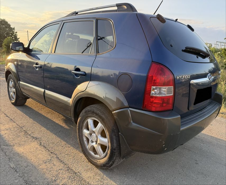 Hyundai Tucson 2.0 CRDi 4x4 | AUTOMATĂ |
