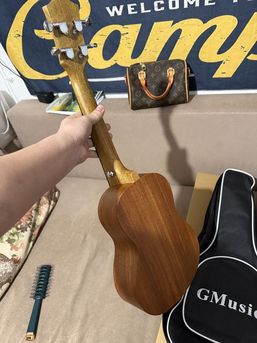 Укулеле идеальная состояние