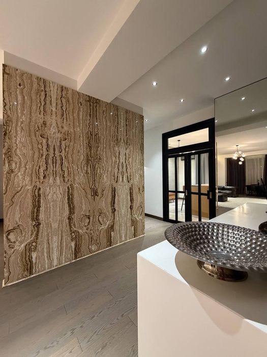 Квартира продается 4/5/9 на жк Новомосковская