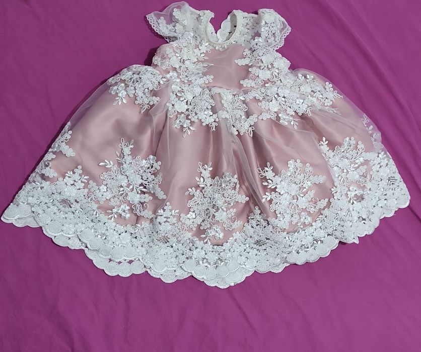Rochie eleganta botez 5/6 luni