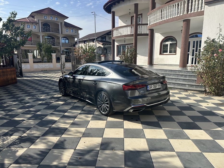 Audi a5 model 45.tfsi 265 cp. An 2021. Km113000. Dotari extraoptionala