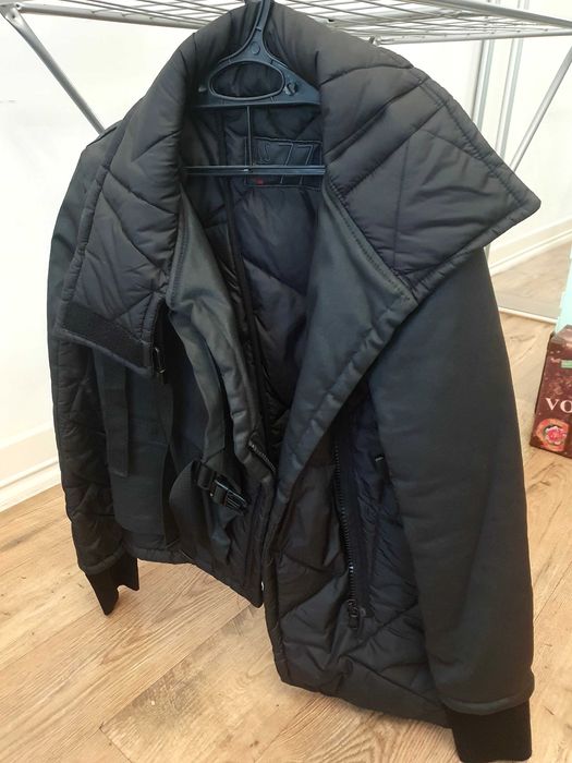 Продам женские пальто, куртки, размер  S-М