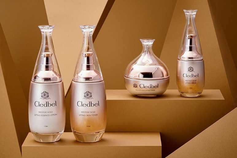 Набор из 4 косметических средств Сledbel