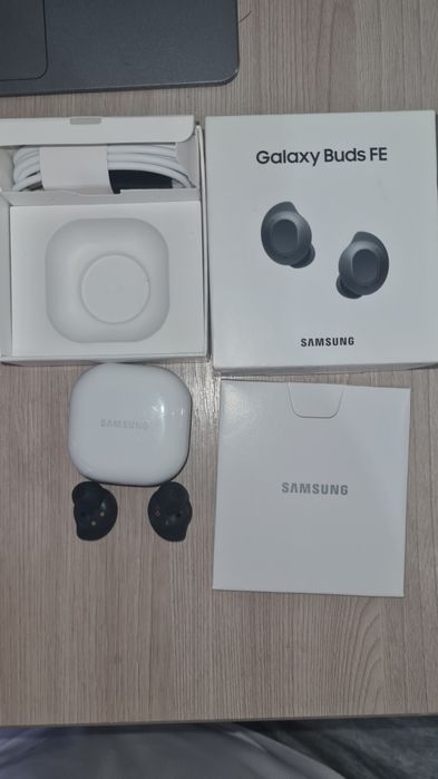 Galaxy buds fe наушники