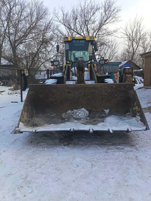 Продам 3ех кубовый погрузчик. XCMG