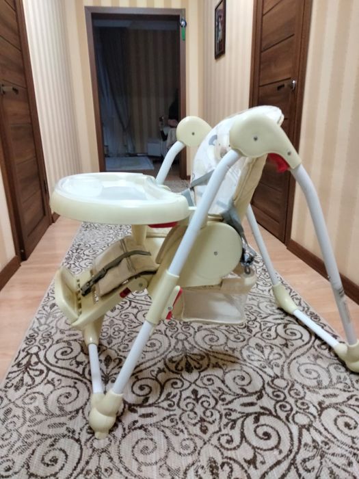 Продам детский стульчик для кормления