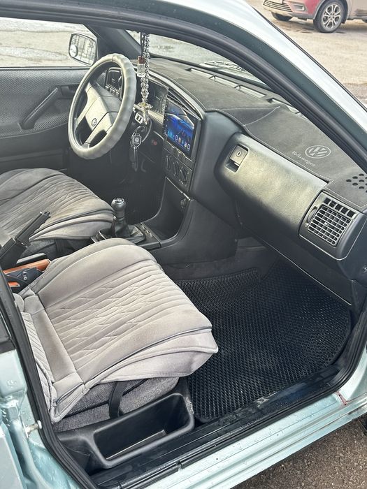 Продам машину Volkswagen Passat B3