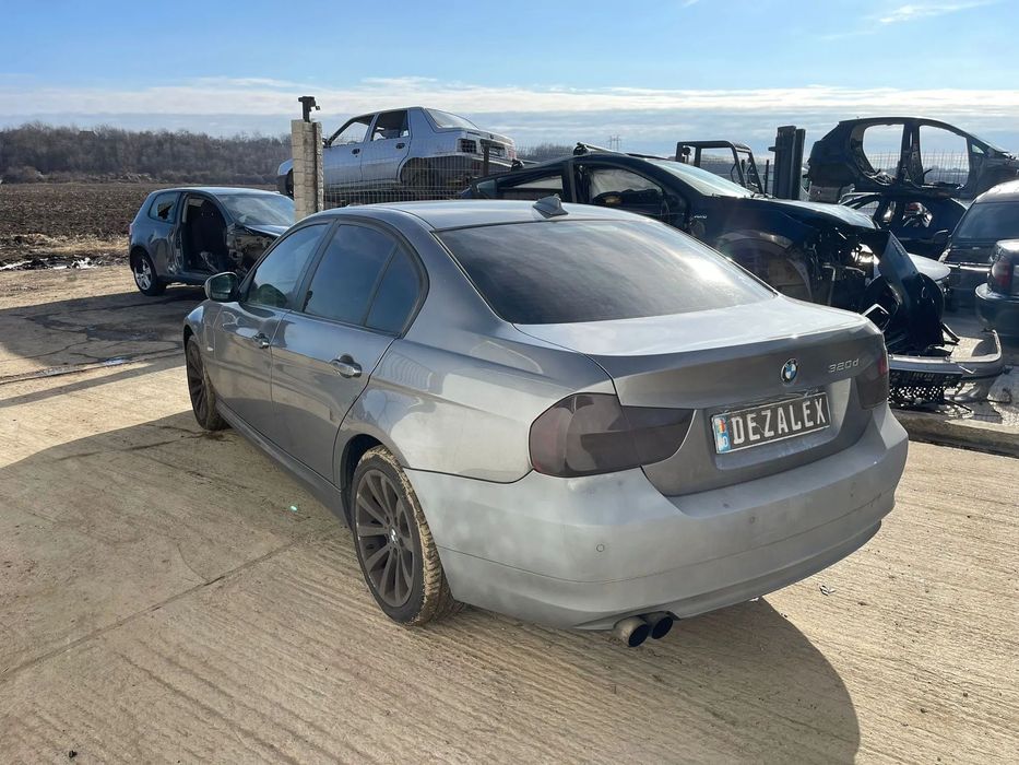 Dezmembrari BMW e90 316D / N47D20C