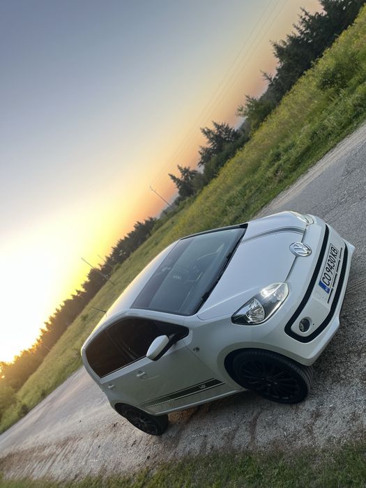 Продавам VW Up! CNG