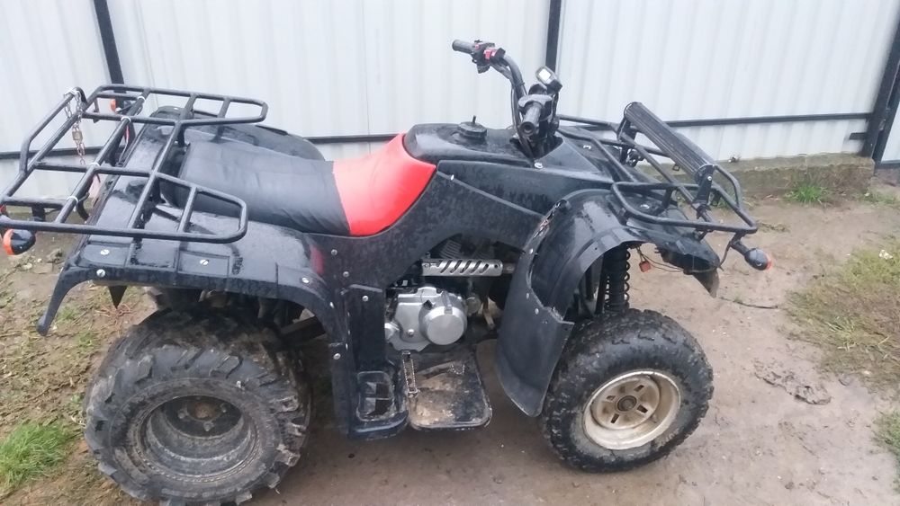 Vand atv Loncin 300cm stare bună Porneste bine defecte  nu are