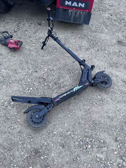 Kukirin G2. Max custom