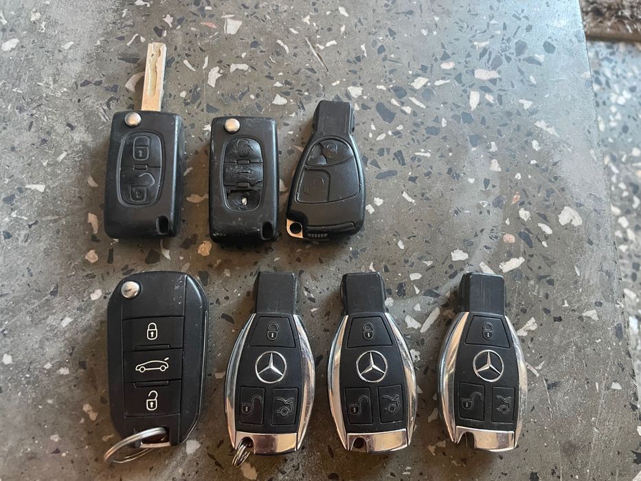 Ключ от Ауди А3Мерцедес пежо