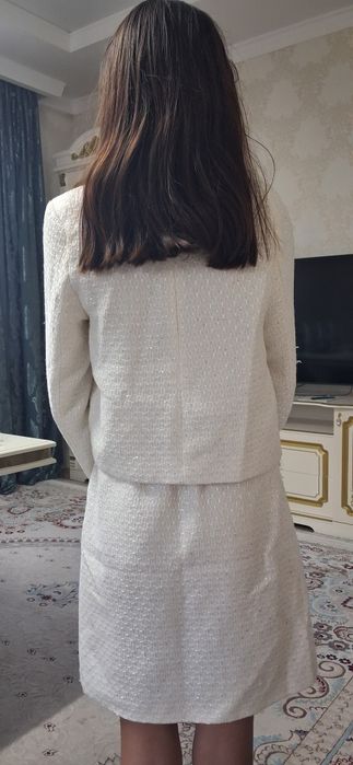 Продам платье для девочки