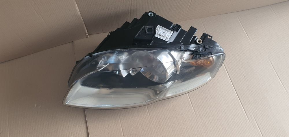 Far stanga audi a4 b7 2004 - 2007