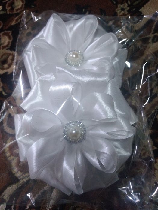 Продам бантики на резинке