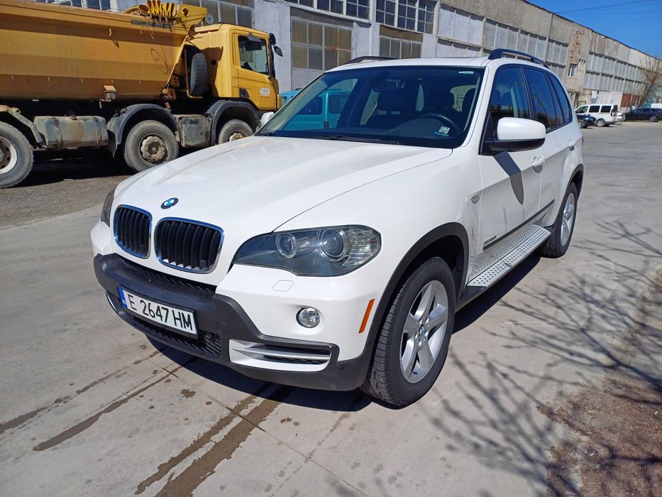 BMW X5 E70 3.0i 2009 На 25.03.2026г монтирани чисто нови гуми
