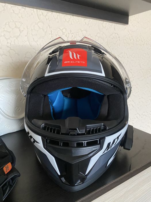 Cască Moto MT + mănuși + intercom