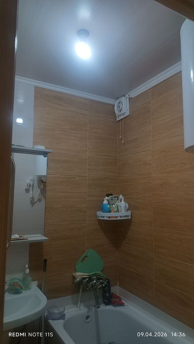 Продается 2х комн квартира.Проспект победы 2б