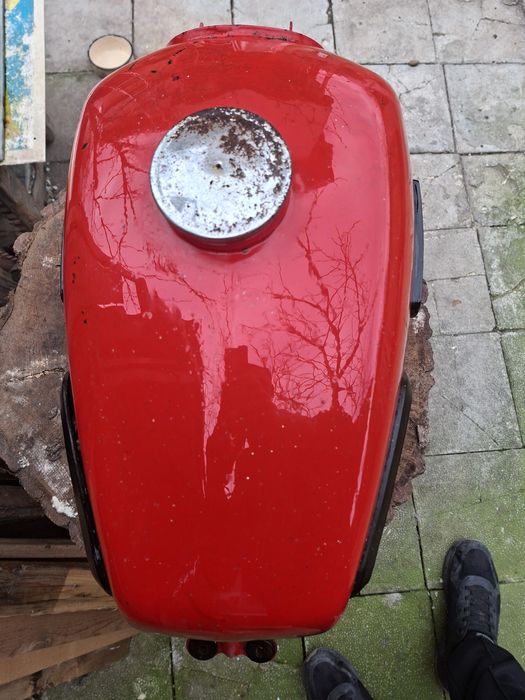 Нов резервоар за Иж