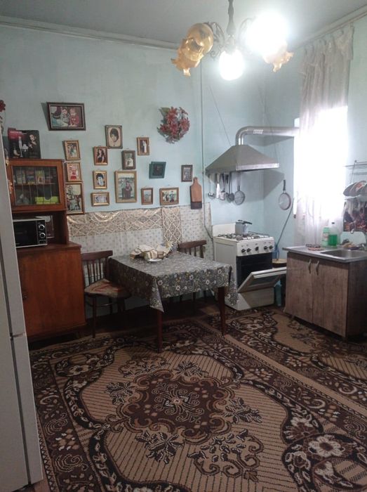 Продается дом с земельным участкам со всеми удобствами
