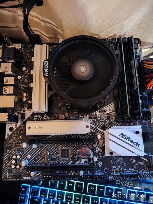 Комплект Ryzen 5 Pro 4650G, RAM 16GB DDR4 3200, Asrock A520M Pro4