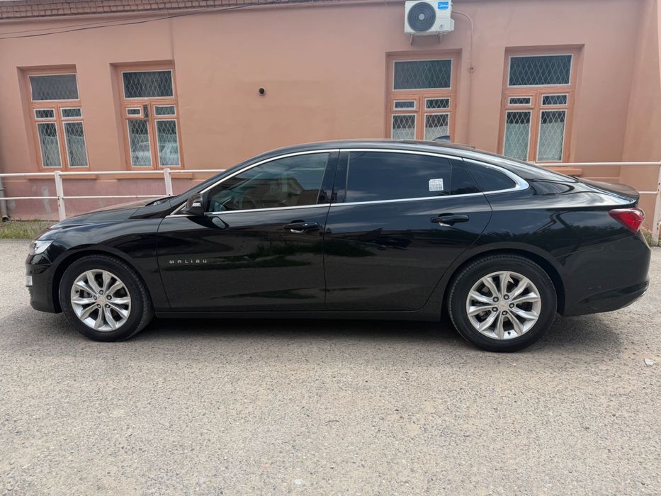 Chevrolet Malibu 2021 — 4