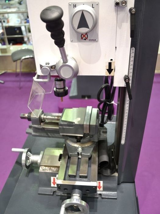 Новый Сверлильно-Фрезерный станок BF-16V настольный