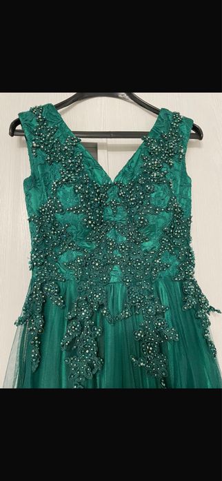 Официална бутикова рокля