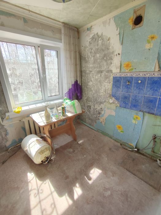 Продам 2 комн квар. 6-41, 1 этаж.