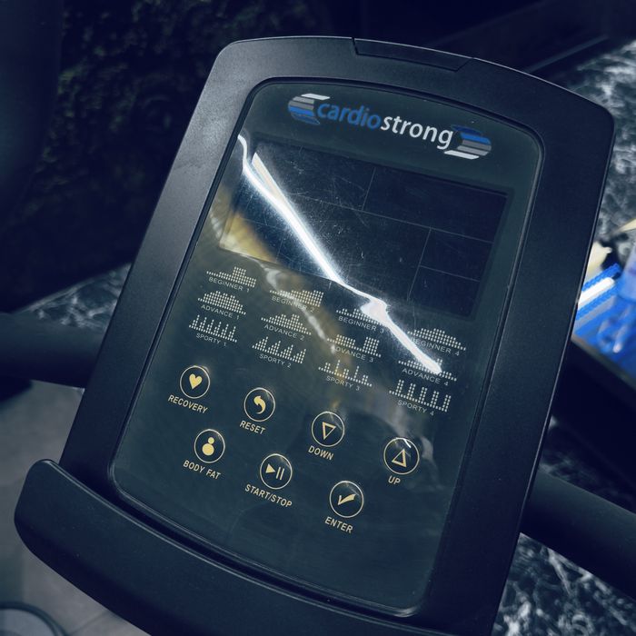 Велоергометър cardiostrong