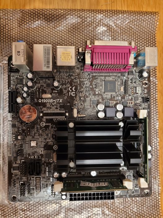 Kit Mini ITX MB Asrock Q1900B-ITX,2,00GHZ,8Gb DDR3.