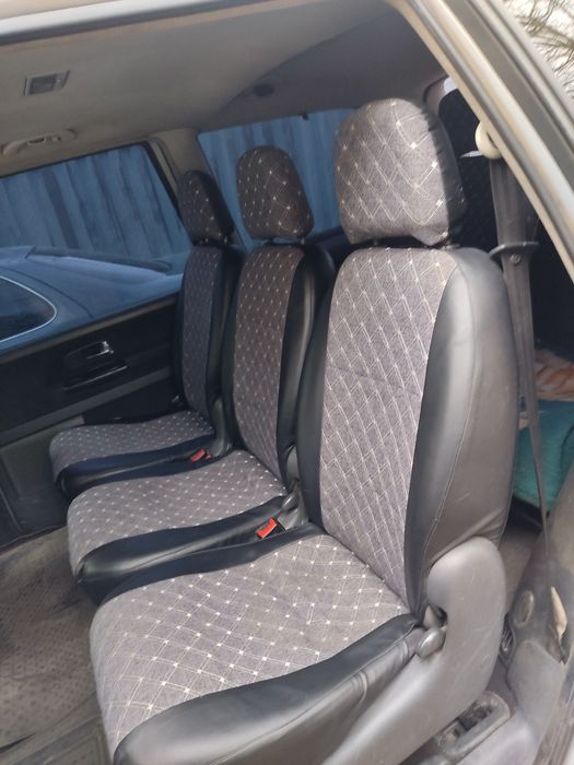 Volkswagen Sharan 1.9 дизель 2002года