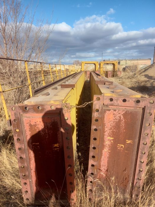 Продам козловой кран.