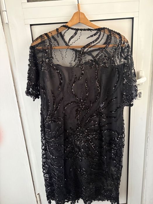 Официална дамска рокля