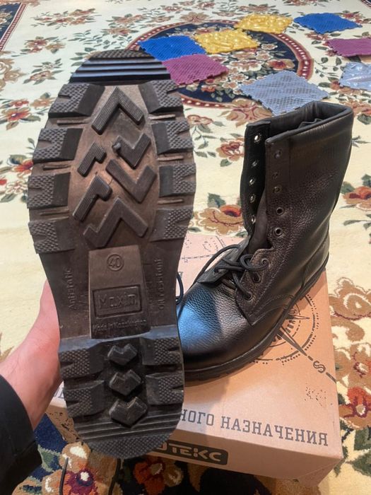 Продам берцы димесезонные и летнии