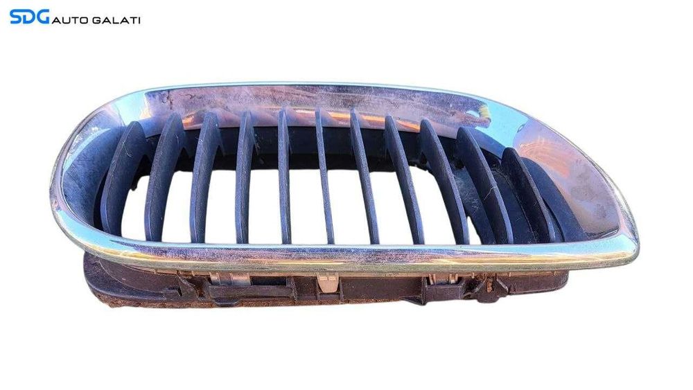 Grila Gura Dreapta Aer Capota Ventilatie Aerisire Radiatoare BMW Seria 3 E46 1998 - 2005 Cod 5113-7072130 [L7938]